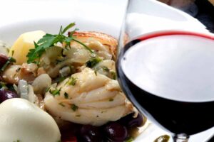 harmonizar vinho tinto com peixes
